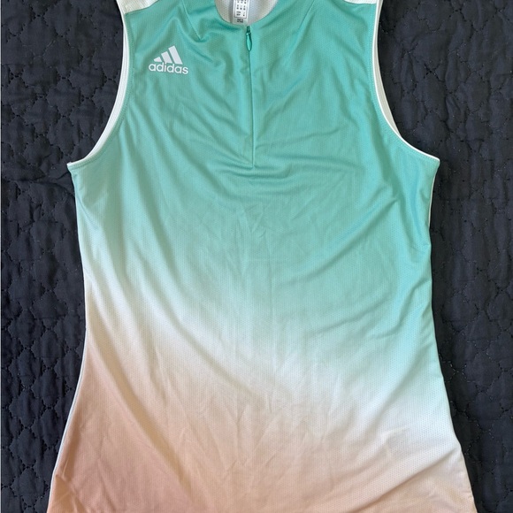 Adidas Women's NWT  Sleeveless Golf Polo Shirt - Primegreen - Size XS - Picture 1 of 6